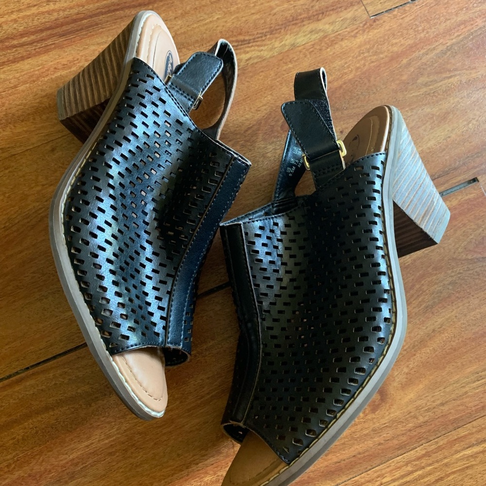 🆕❤️Dr. Scholl’s sandals